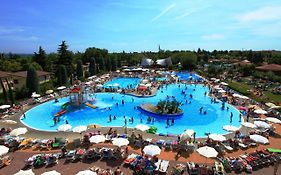 Happy Camp Mobile Homes In Camping Bella Italia